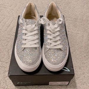NWT Betsey Johnson Sidny rhinestone size 9.5
